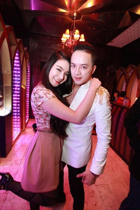 cao-thai-son-dau-den-nghet-tho-khi-hay-ban-gai-hot-girl-mac-ung--7c50a6