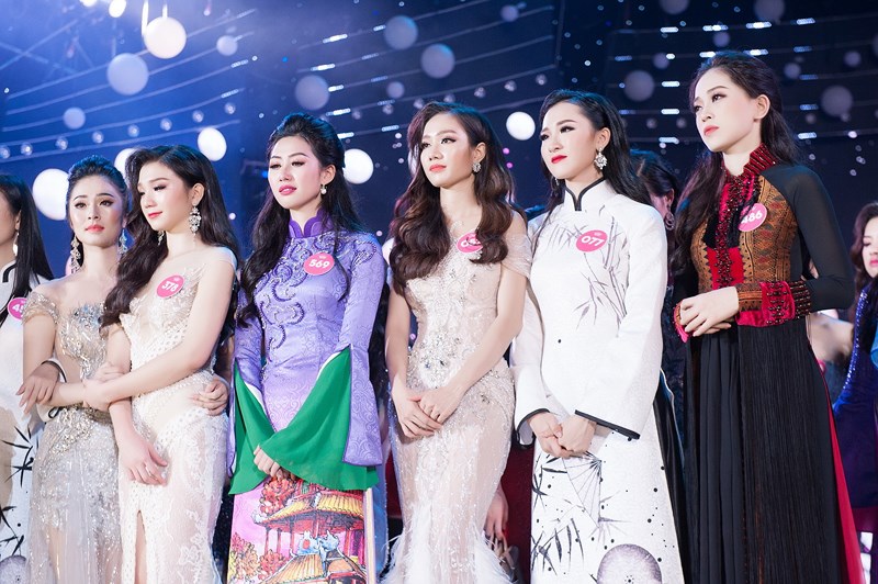 Các thí sinh lọt vào đêm chung kết.