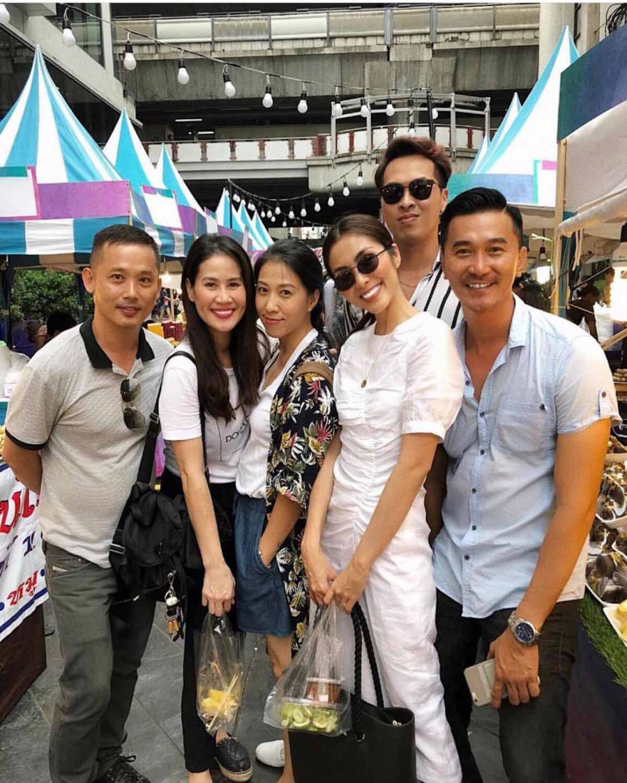 Một số hình ảnh thân thiết của Tăng Thanh Hà và hội bạn thân.