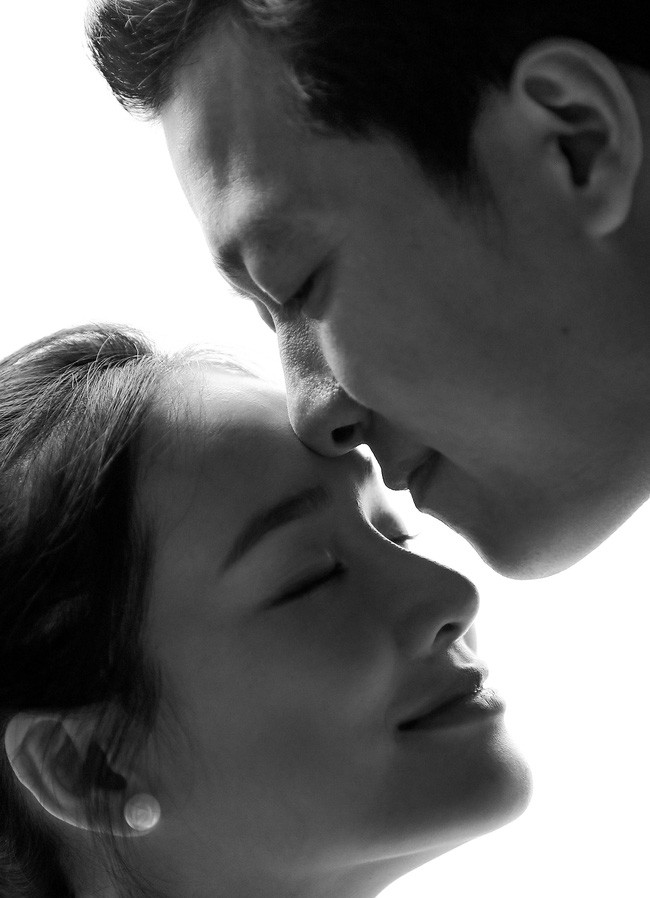 Hành trình hơn 3 năm yêu nhau đầy sóng gió, cuối cùng đã đến một cái kết viên mãn là một Quatrian shbet hiện đang mở trong sự chúc phúc, mong đợi nhất nhì showbiz Việt.