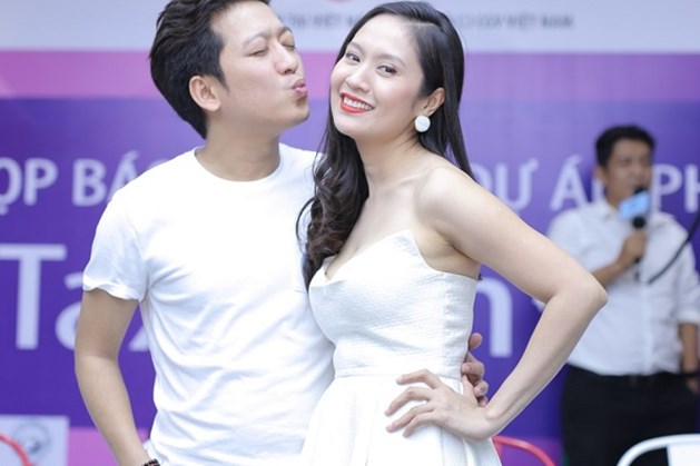 Vi-sao-Tran-Thanh-va-nhieu-ban-than-vang-mat-trong-dam-cuoi-cua-Truong-Giang-sao-viet--12--1537954051-width629height419