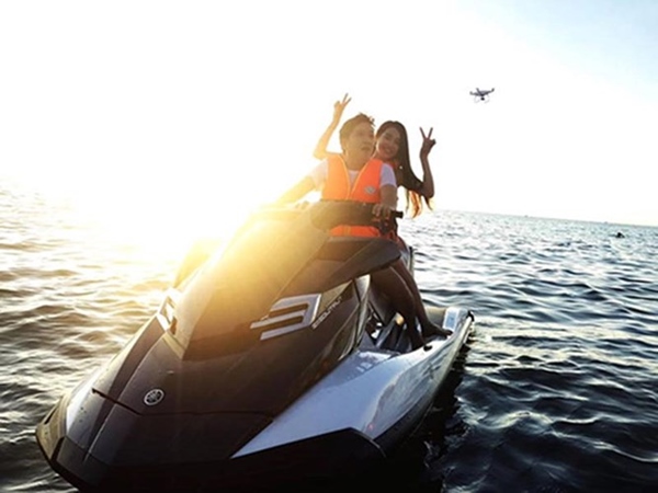 Cả hai sẽ tận hưởng tuần trăng mật trên biển Phú Quốc.