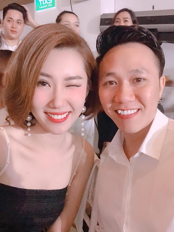 Người đẹp đăng kèm ảnh 