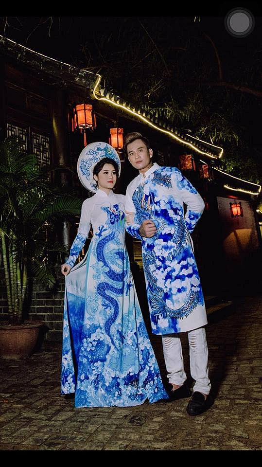 Nam ca sĩ khá kín tiếng nên thông tin lấy vợ khiến nhiều người bất ngờ.