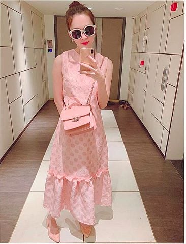 Đặng Thu Thảo ngày càng trẻ đẹp.