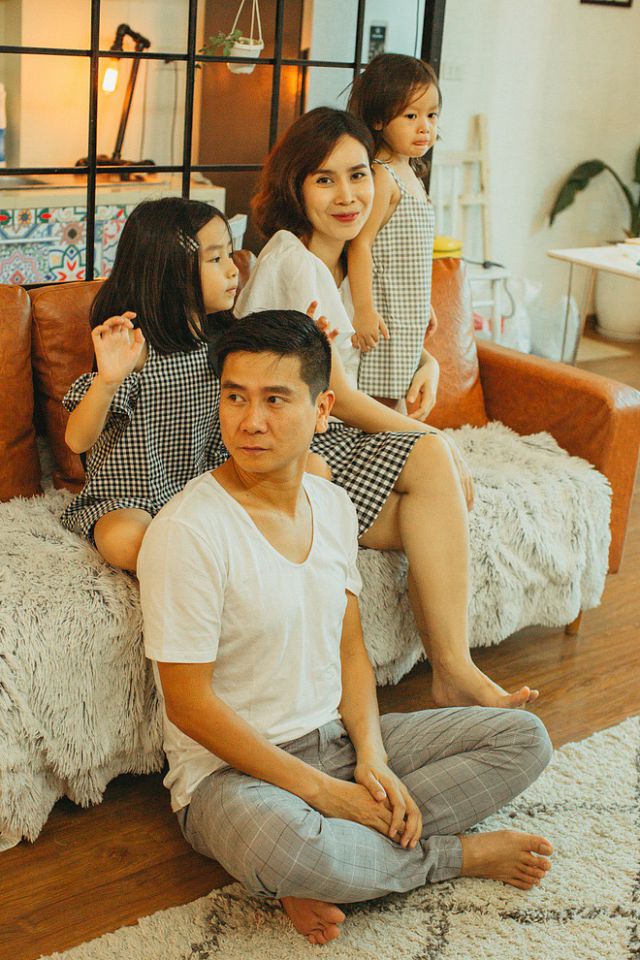 Dù bận rộn với công việc, nhưng cả hai luôn dành nhiều thời gian yêu thương các con.