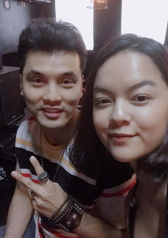 Trong Shbet16 chơi game trực tuyến cặp đôi sẵn sàng lắng nghe, giúp đỡ nhau trong lúc khó khăn.
