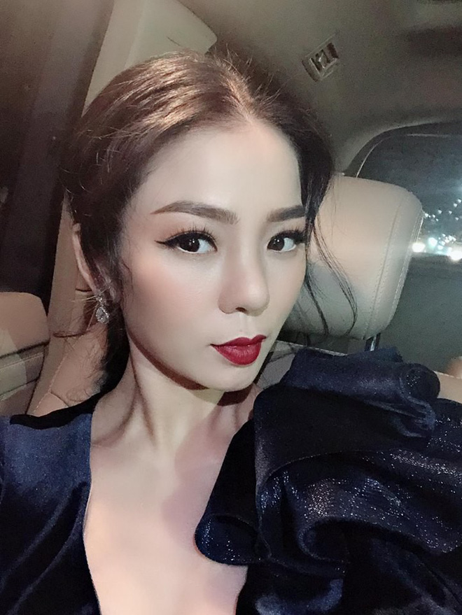 Hình ảnh mới nhất của Lệ Quyên chia sẻ.