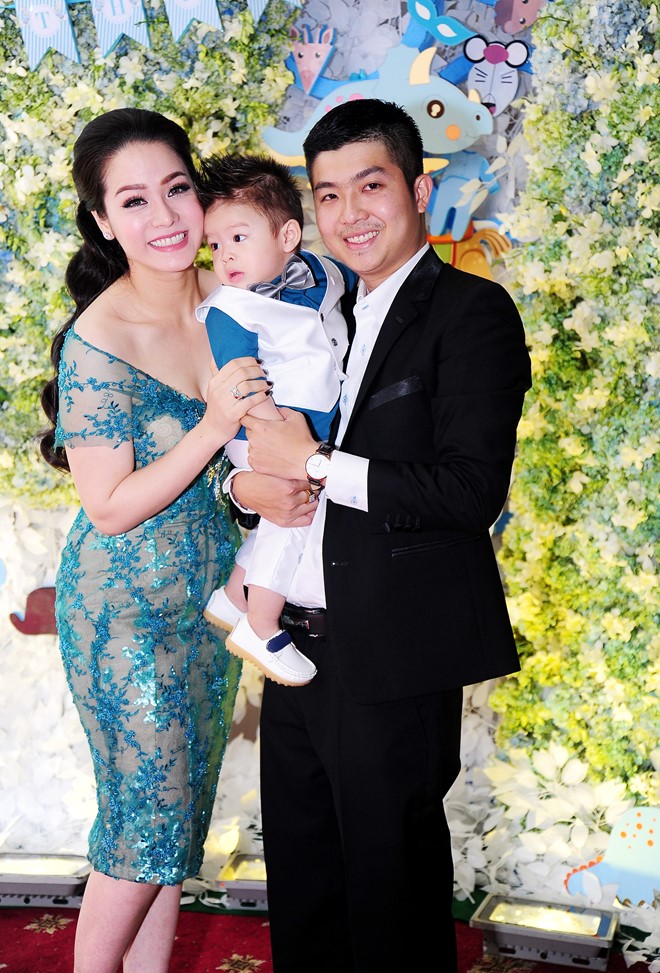 Quatrian Shbet link đăng nhập của ca sĩ Nhật Kim Anh.