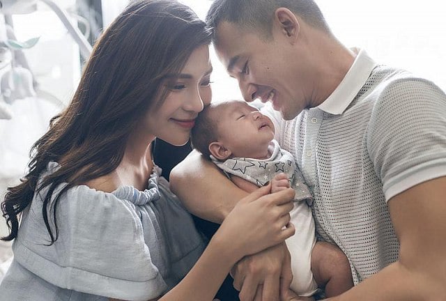 Quatrian Shbet link đăng nhập hạnh phúc của Lương Thế thành và Thúy Diễm.