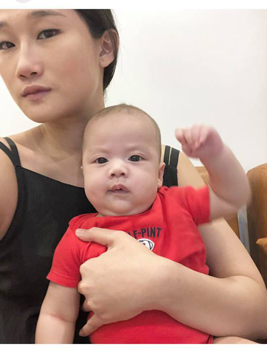Hình ảnh mới nhất của con trai được Kha Mỹ Vân chia sẻ.