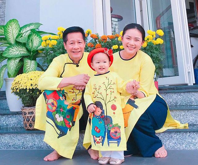 phan-nhu-thao-gian-di-ky-niem-3-nam-ngay-cuoi-ben-chong-dai-gia-554de0