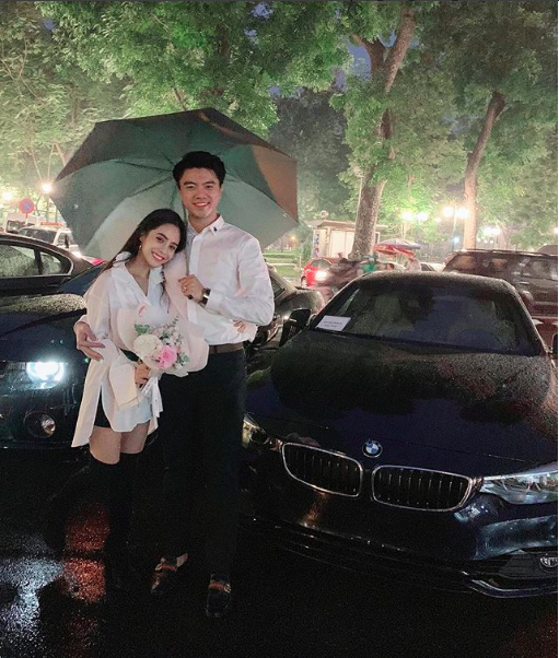 Khoảnh khắc hạnh phúc của vợ chồng Kiều Anh - Văn Quỳnh.