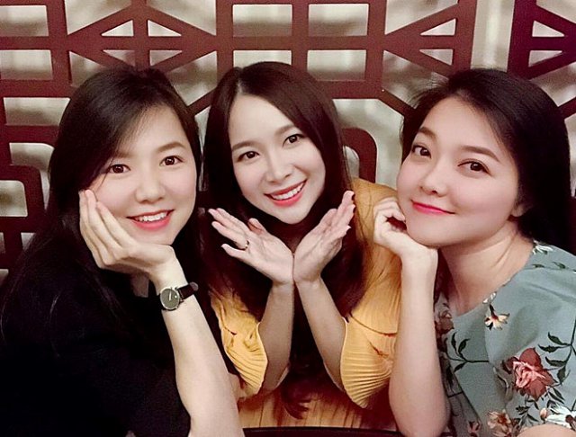 Các thành viên vẫn xinh đẹp, tươi trẻ ngày nào.