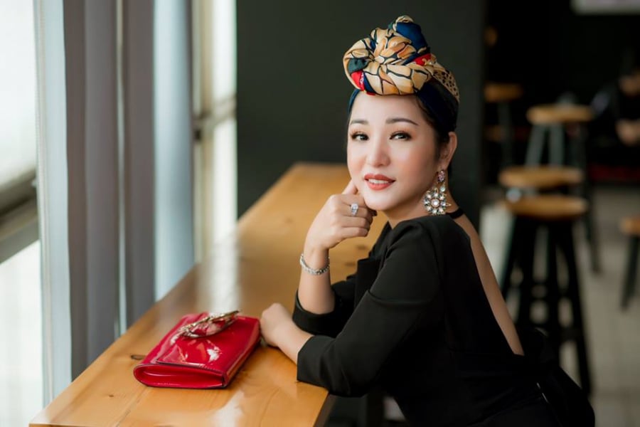 Ngoài tuổi 40, Thúy Nga ngày càng trẻ trung hơn.