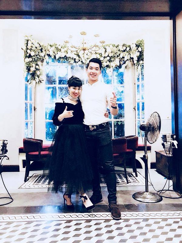 Trương Nam Thành và vợ doanh nhân Thu Huyền.
