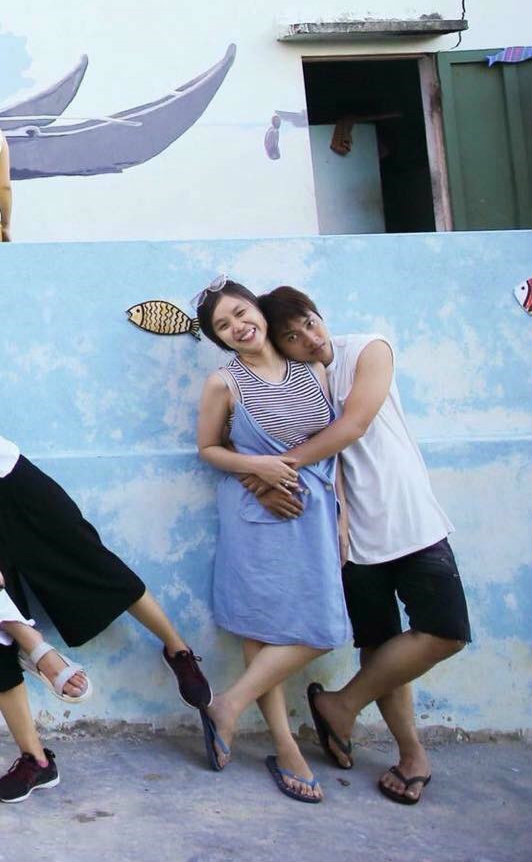 Hình ảnh được cho là Hoài Lâm ở bên cạng bạn gái Cindy Lư khi cô đang mang thai.