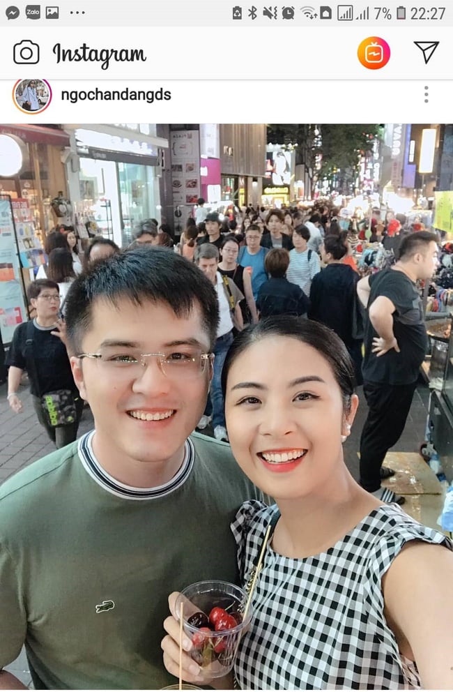 Ngọc Hân chia sẻ ảnh chụp cùng 