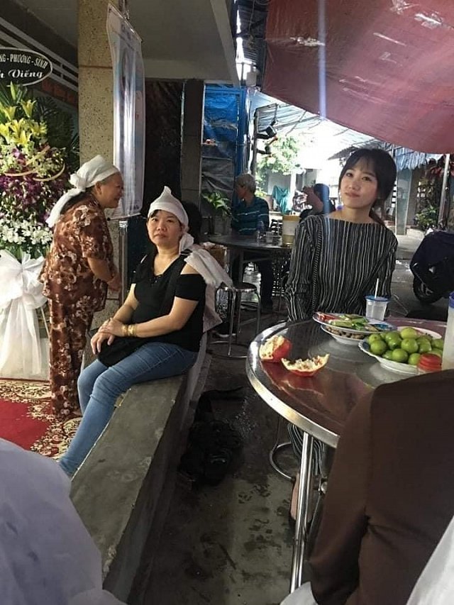 co-thanh-y-di-dam-tang-nguoi-than-cua-quan-ly-tran-thanh-hari-wo-337bd9 (1)