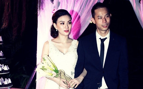 Ca sĩ Thu Thủy và chồng cũ.