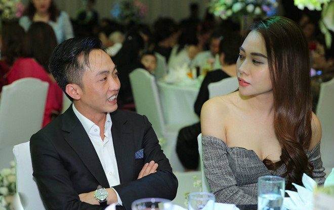 Người hâm mộ đang rất háo hức đón đợi tin vui từ cặp đôi.