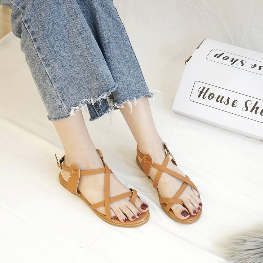 Giay-Sandal-x-ngon-quai-cheo-cach-iu--bt