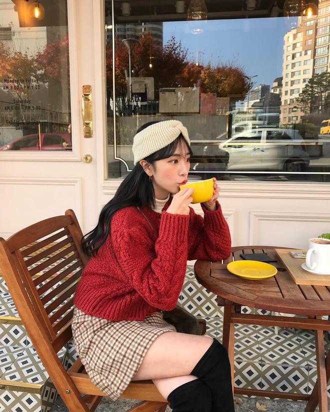 cu-mac-len-la-xinh-chup-goc-nao-cung-dep-day-la-5-items-ban-nen-sam-de-f5-that-xinh-tuoi-tet-nay3-2019-01-25-11-36