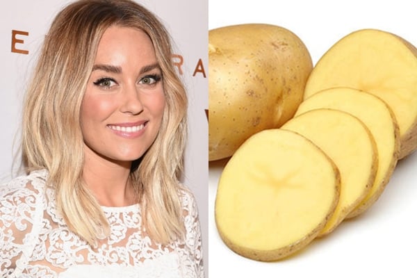 Lauren Conrad dùng hai lát khoai tây đã được làm lạnh đắp lên mắt mỗi sáng vừa để tỉnh táo hơn , vừa giúp hạn chế bọng mắt.    