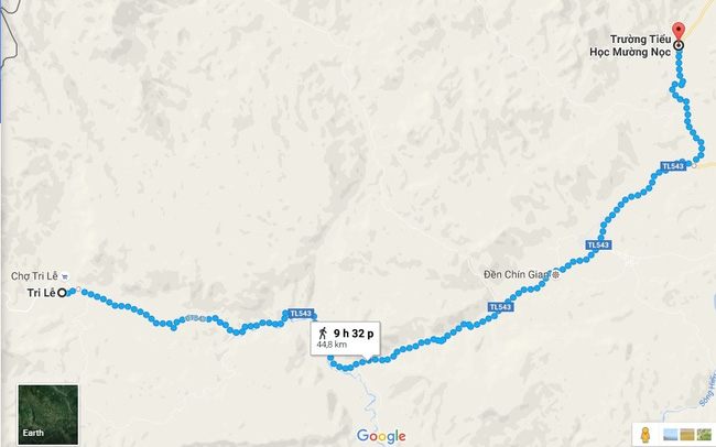 nho me be gai dap xe 50km