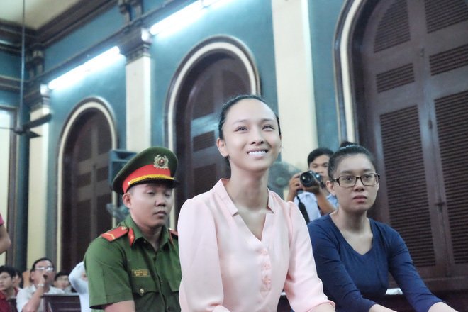 truong-ho-phuong-nga-7