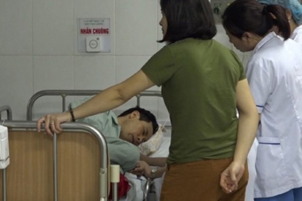 Anh Đông hiện đã tỉnh táo.