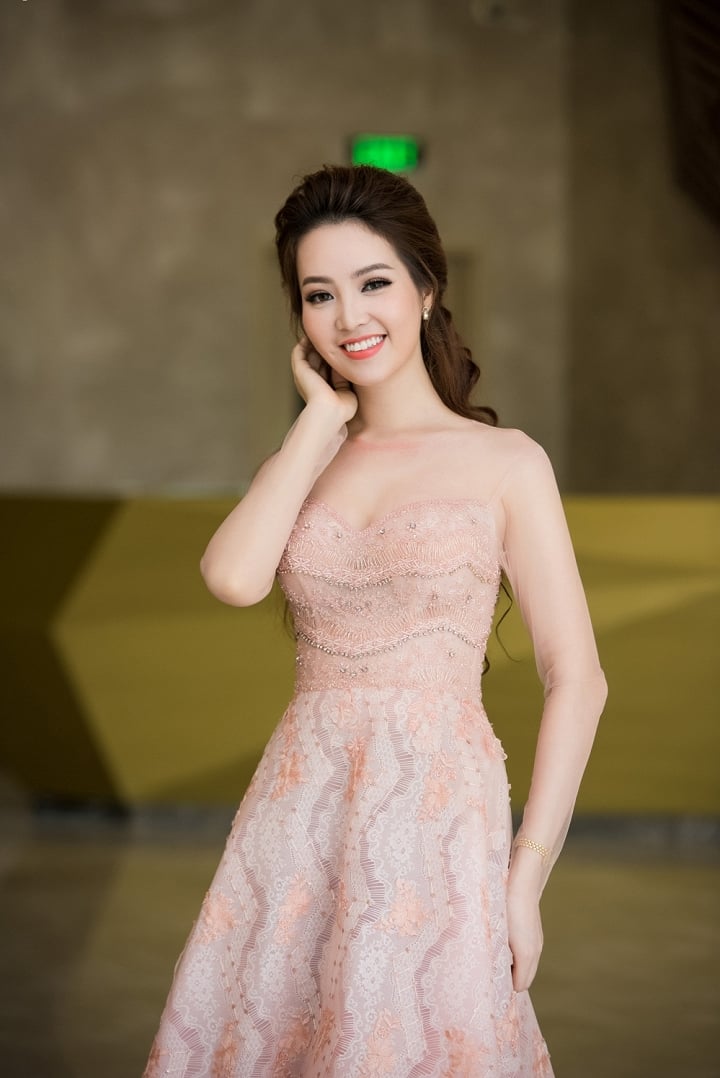 a-hau-thuy-van-sharoncuneta.com 4