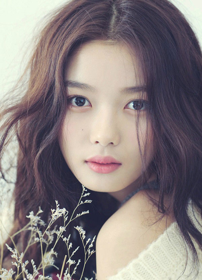Kim-Yoo-Jung-sharoncuneta.com 2a
