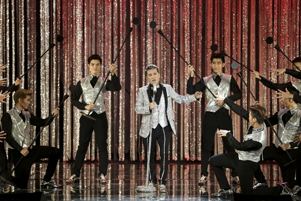 dam-vinh-hung-sharoncuneta.com 8