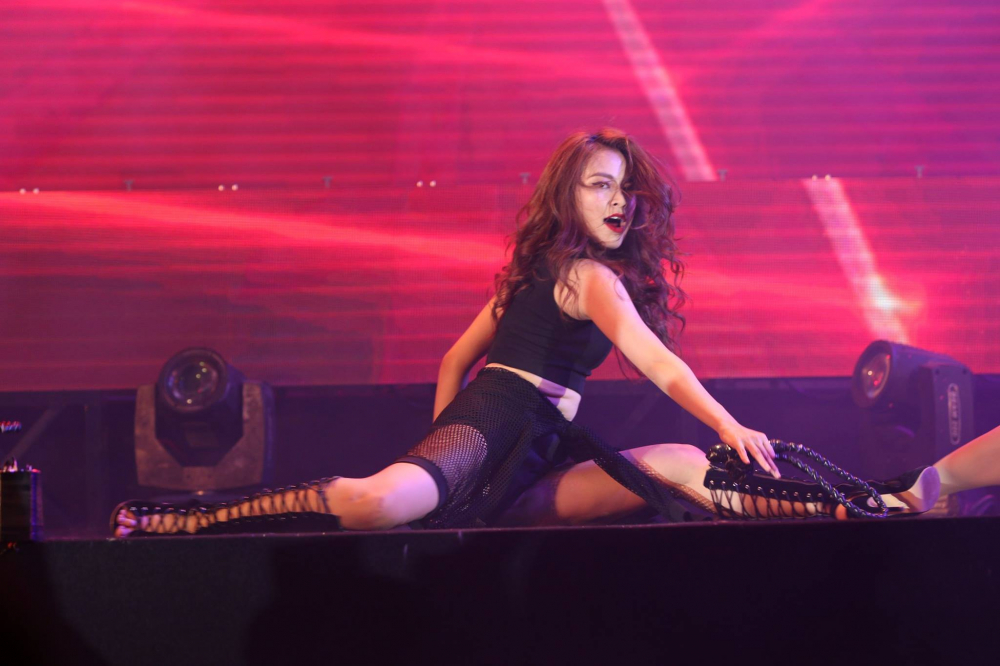 hoang-thuy-linh.jpg 5