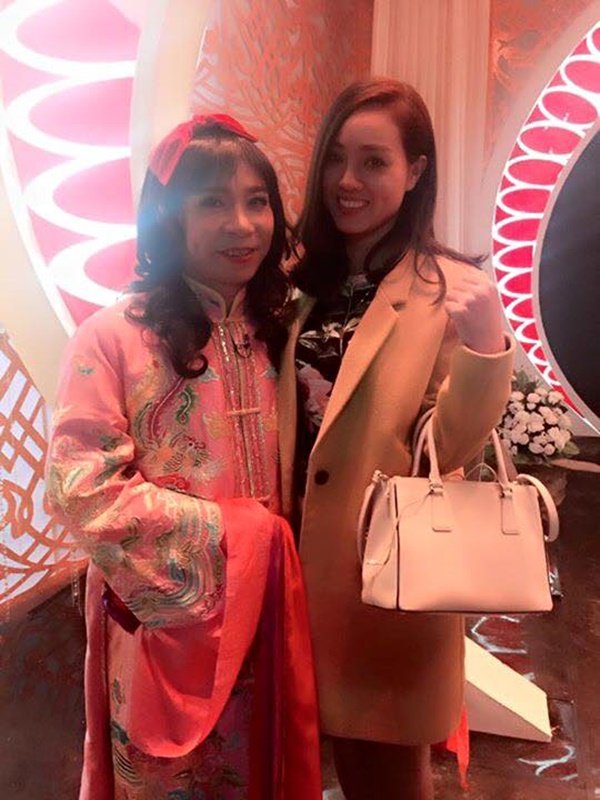 ban-gai-cong-ly-sharoncuneta.com 3
