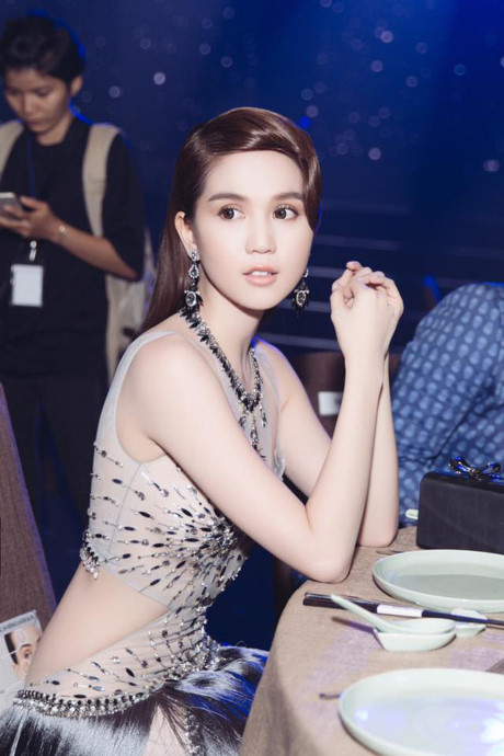 ngoc-trinh-phunutoday 1