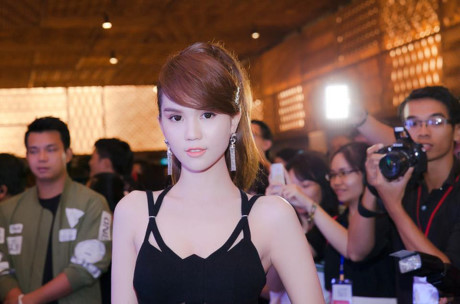 ngoc-trinh-phunutoday 3