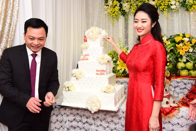 hoa_hau_thu_ngan_phunutoday 4