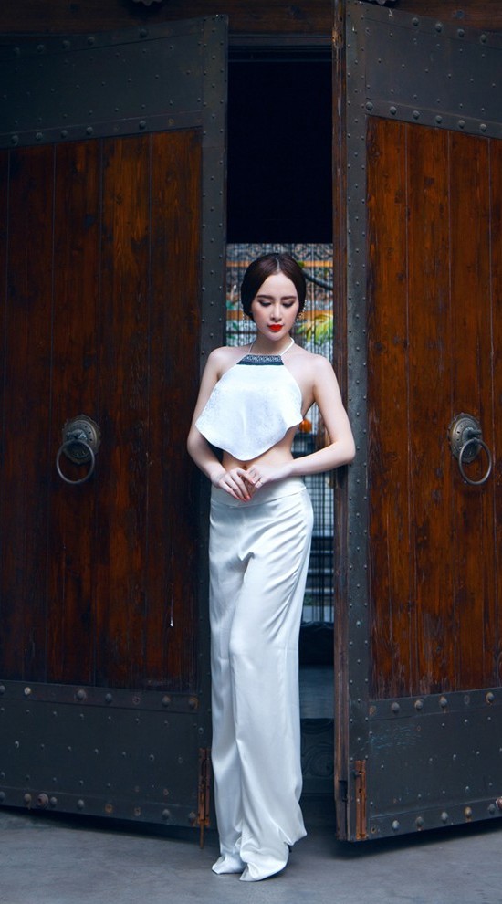 angela-phuong-trinh 5