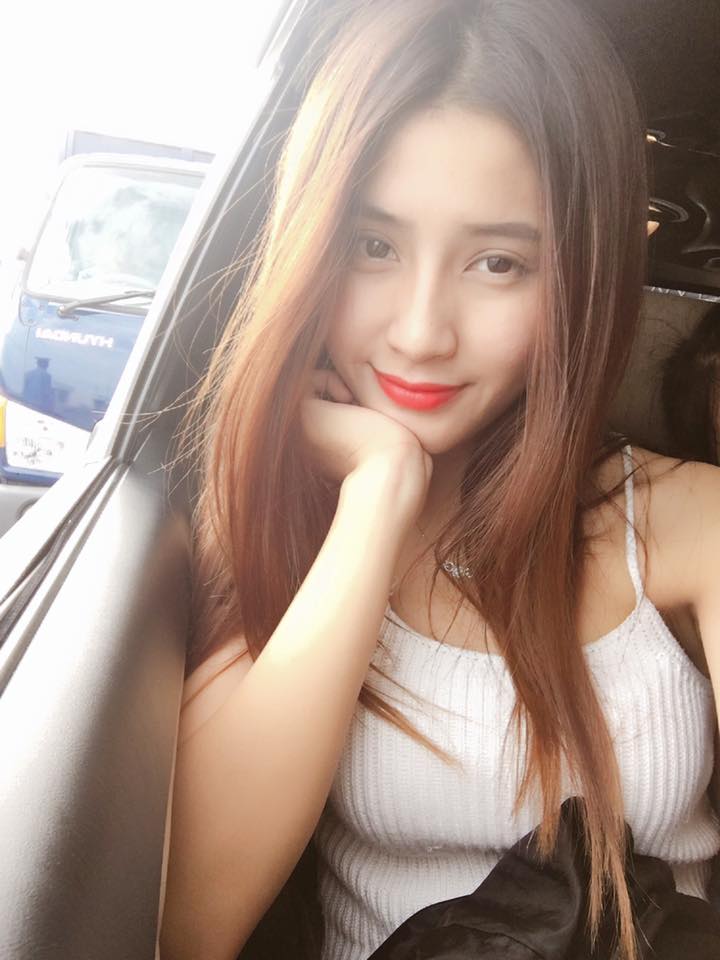 angela-phuong-trinh 7