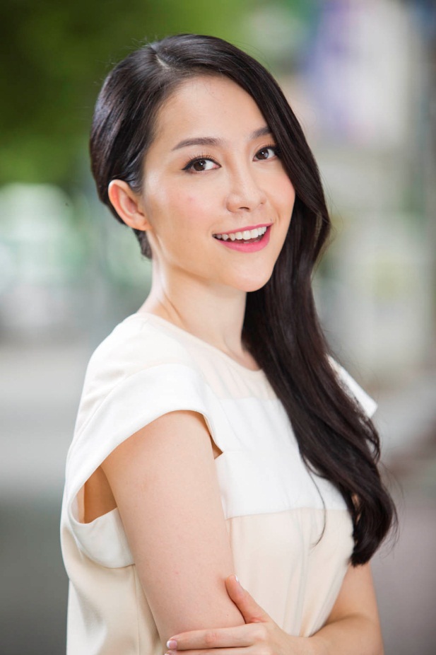 linh-nga-luon-tu-tin-ngay-ca-khi-bi-soi-tu-dau-den-chan