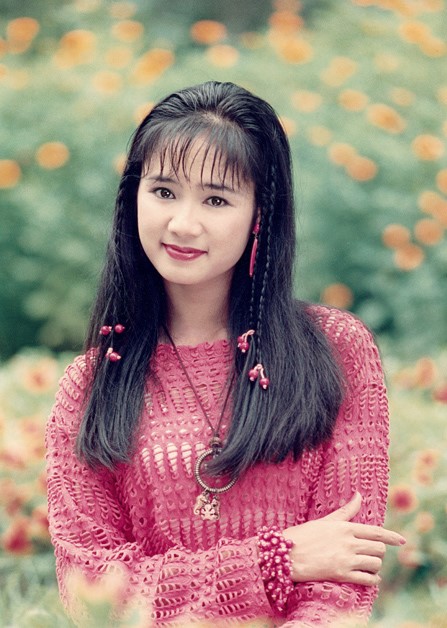 dien-vien-thu-ha-la-ngoc-