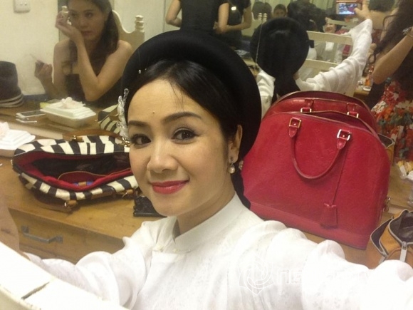 dien-vien-thu-ha-la-ngoc-