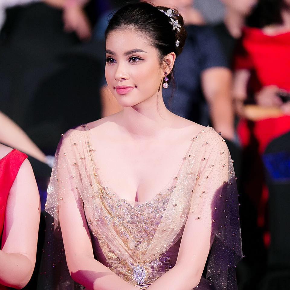 pham-huong 3