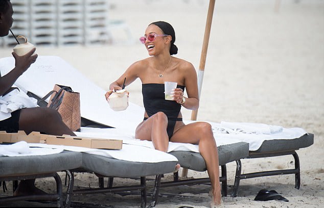 Karrueche-Tran 6