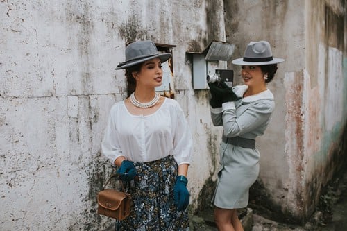thuy-hang-thuy-hanh 1