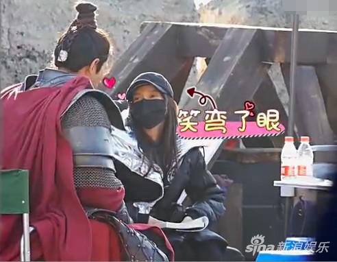 bat-gap-angelababy-bat-chap-thoi-tiet-lan-loi-toi-tham-ong-xa-huynh-hieu-minh 2