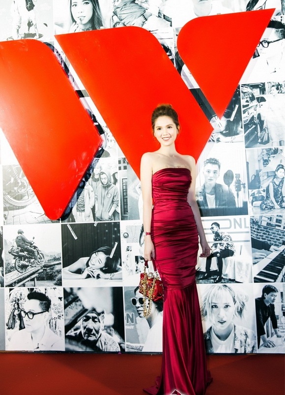 ngoc-trinh 4
