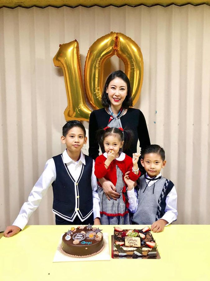 Hà Kiều Anh đang có Shbet16 chơi game trực tuyến viên mãn, hạnh phúc bên chồng và các con.